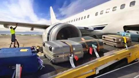 行李托運后如何安全抵達(dá)飛機艙